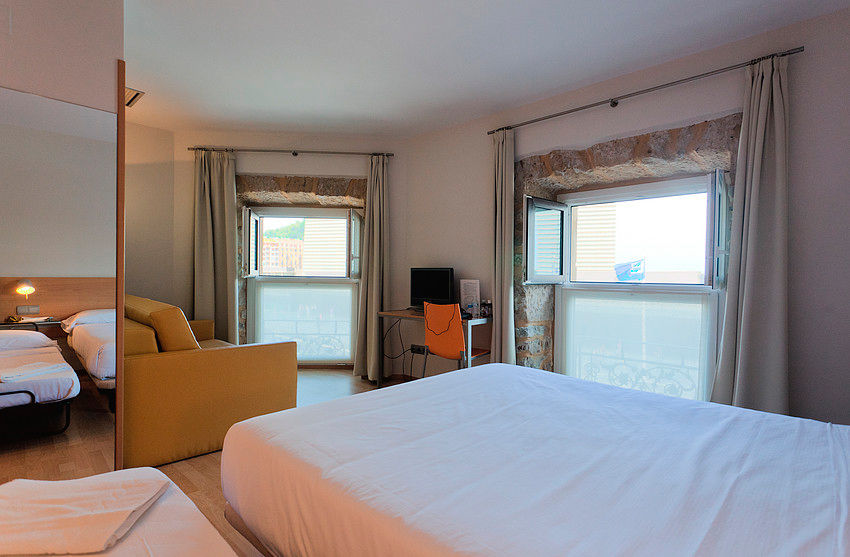 סן סבסטיאן Hotel Arrizul Beach חדר תמונה